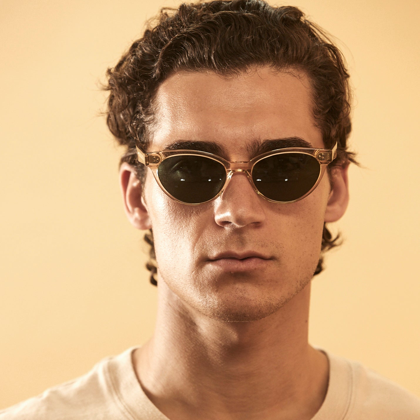 Francis - Champagne with Green Lens